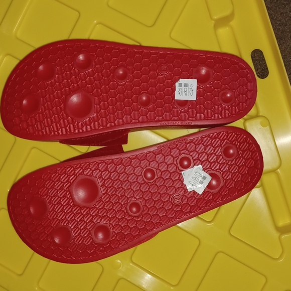 Women's slippers - Picture 3 of 3